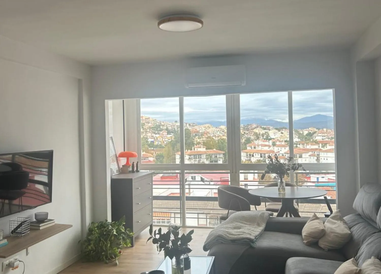 Apartamento Piso Torre Del Mar 0*,  España
